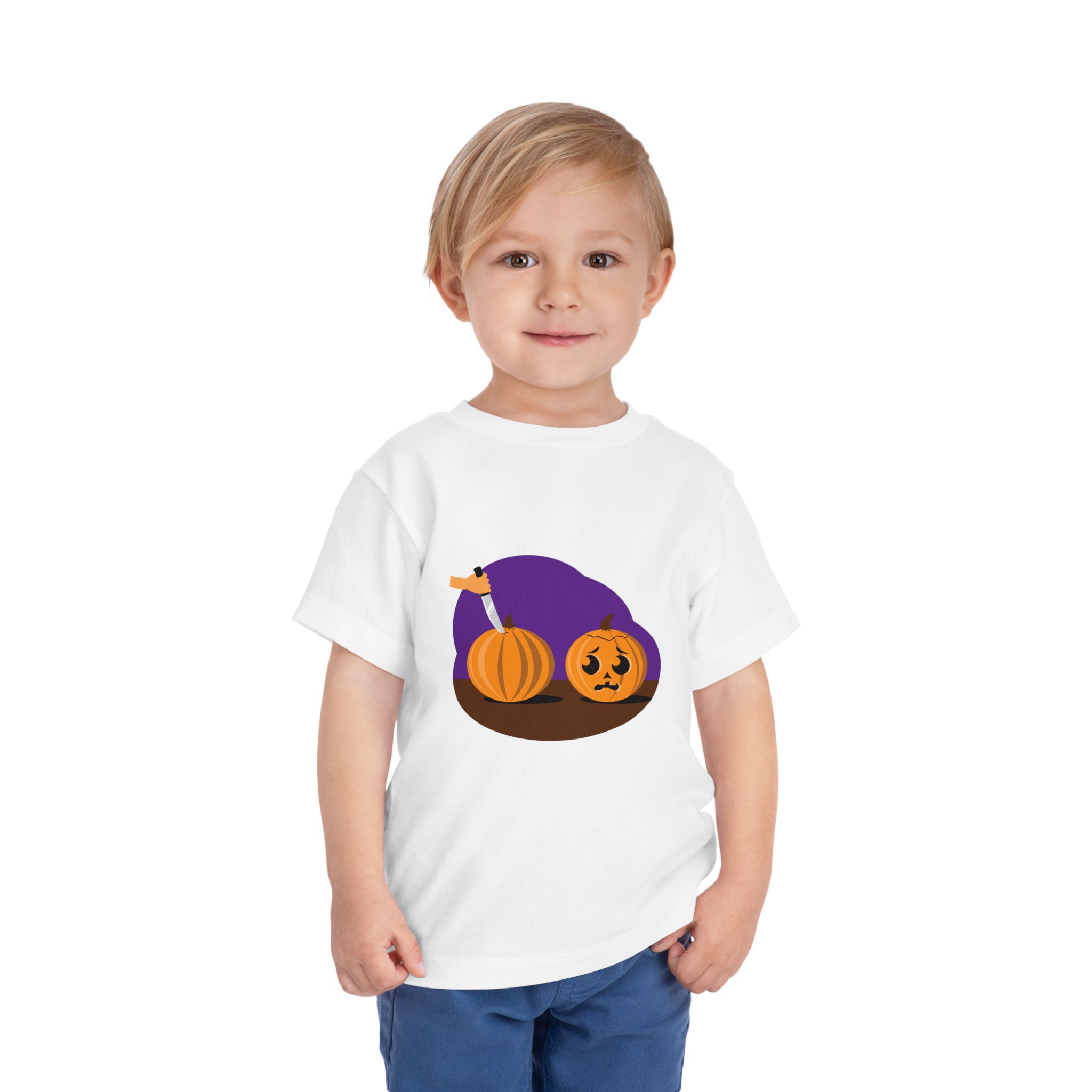 Scared pumpkin on a shirt in the color White - Memento Mary
