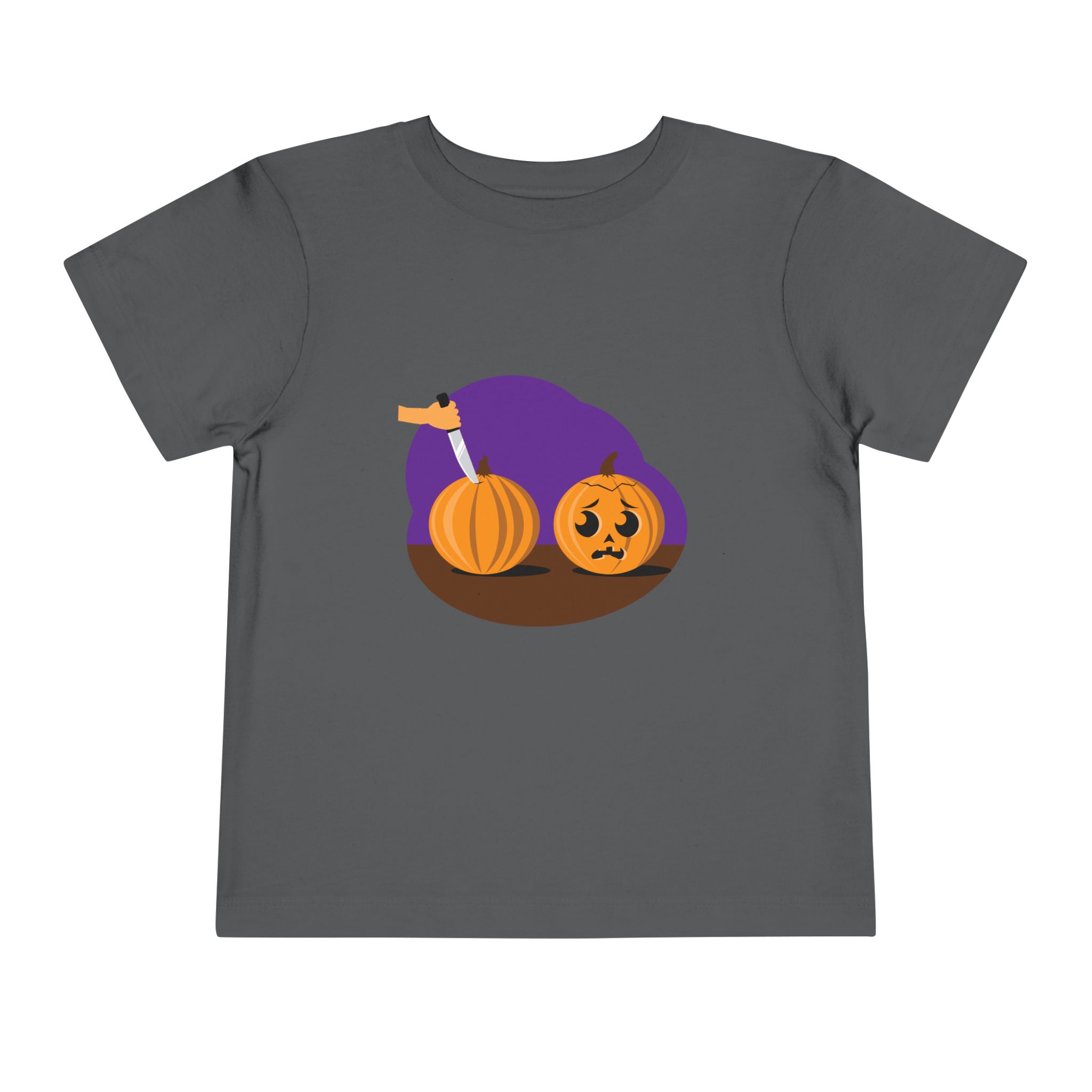 Scared pumpkin on a shirt in the color Asphalt - Memento Mary