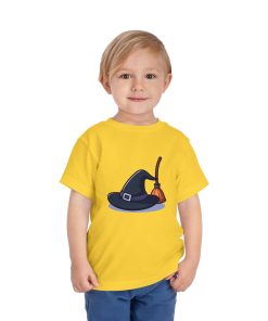 Witches hat and broom on a shirt in the color Yellow - Memento Mary